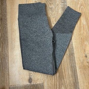 Scrunch butt contour leggings